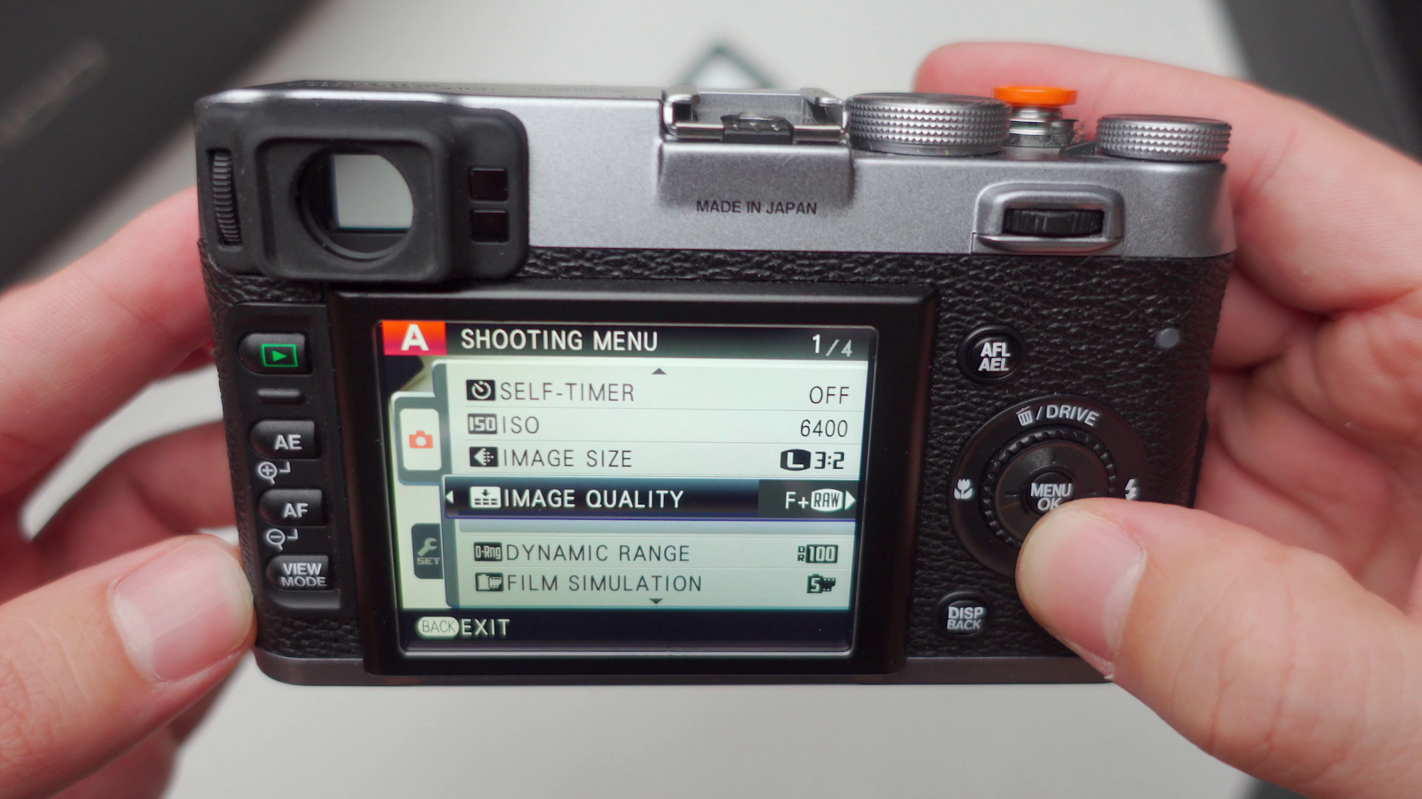 fuji x100s classic chrome
